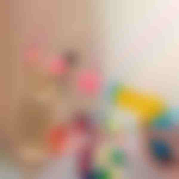 Plyšové loptičky + odpaľovač na hranie pre mačky | CATAPULTI