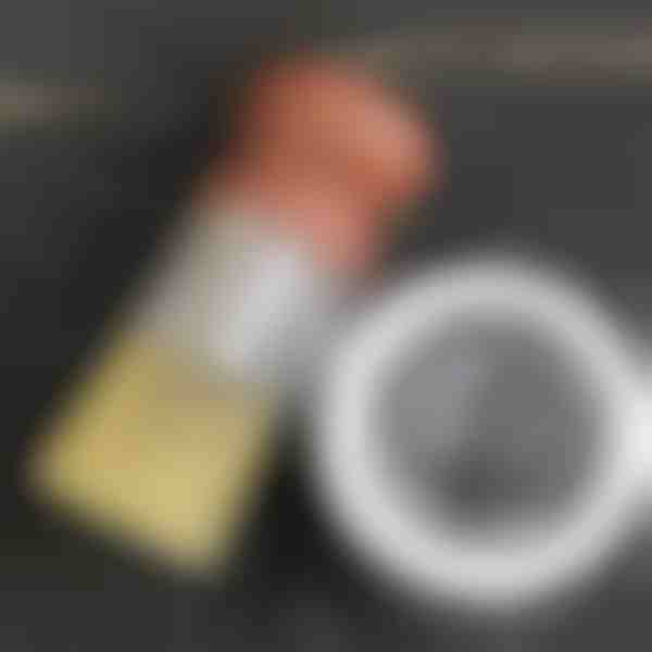 Starostlivosť o kožu, ktorá obnovuje lesk | REVIVAPRO